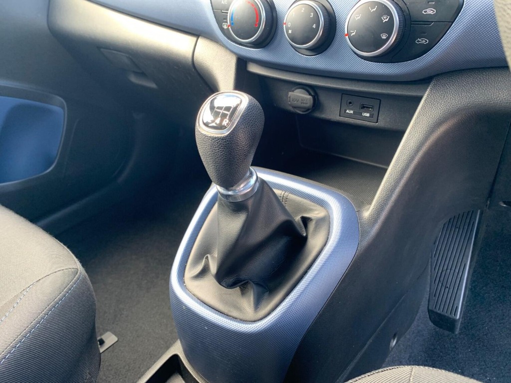 HYUNDAI I10 1.0 SE 2014