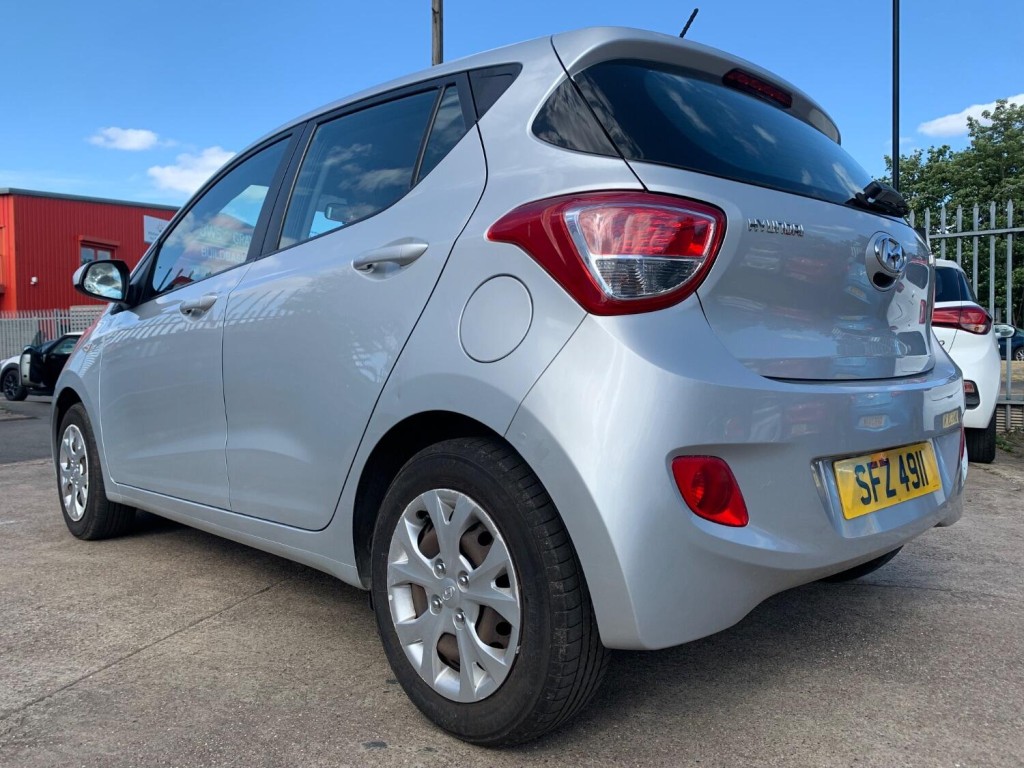 HYUNDAI I10 1.0 SE 2014