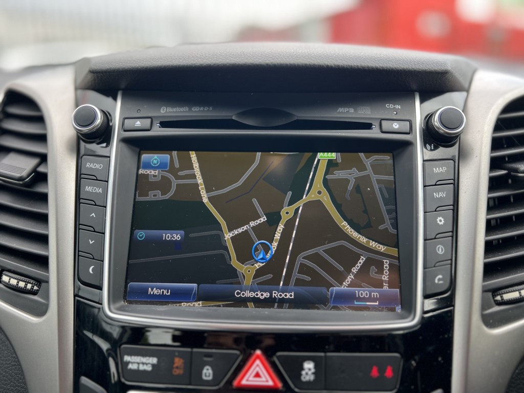 HYUNDAI I30 1.6 CRDi Blue Drive SE Nav 2015