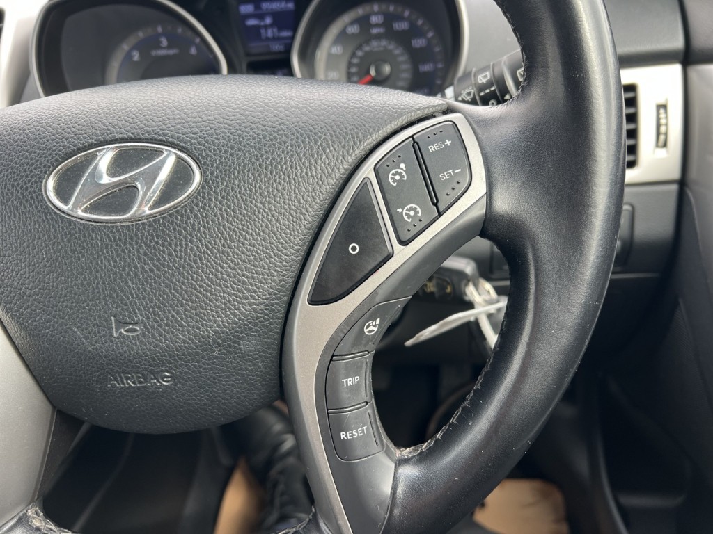 HYUNDAI I30 1.6 CRDi Blue Drive SE Nav 2015