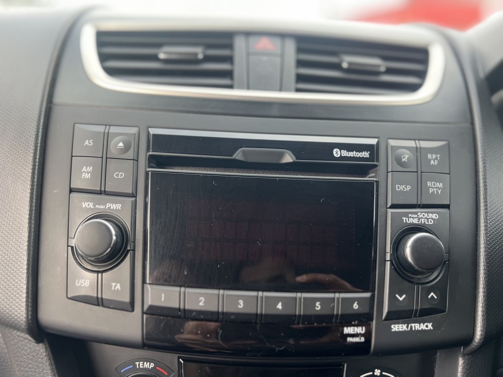 SUZUKI SWIFT 1.2 SZ4 2013