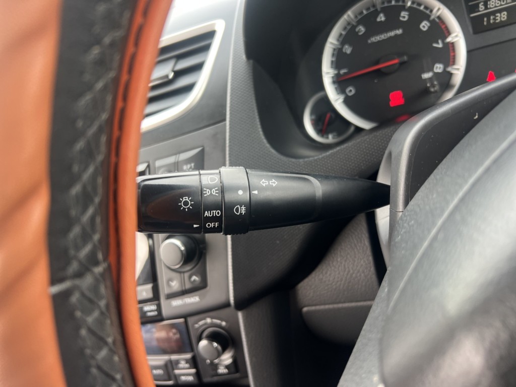 SUZUKI SWIFT 1.2 SZ4 2013