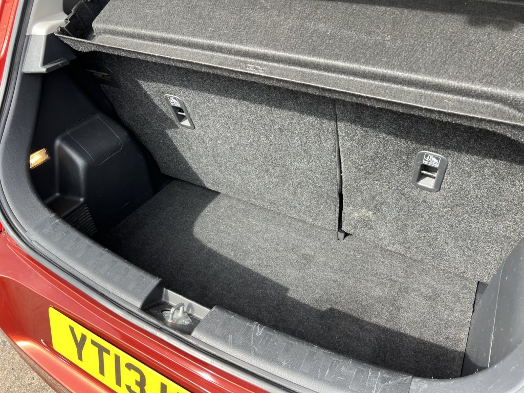 SUZUKI SWIFT 1.2 SZ4 2013
