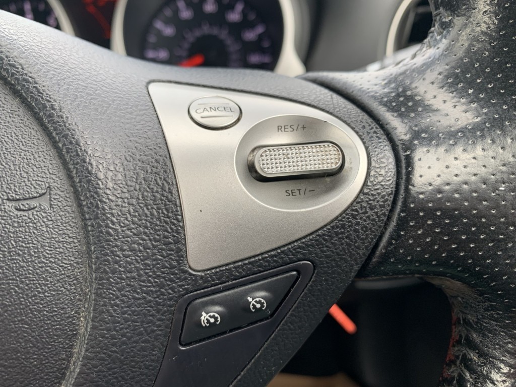 NISSAN JUKE 1.6 n-tec 2014