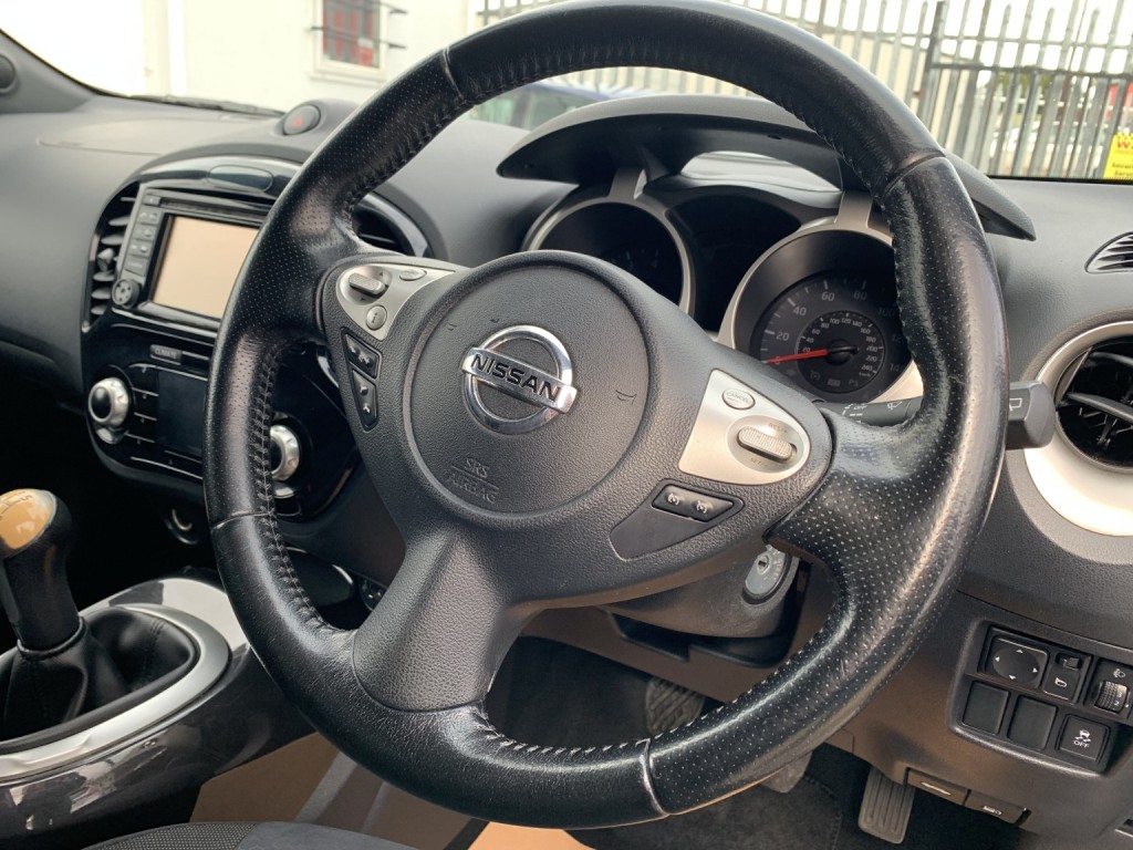 NISSAN JUKE 1.6 n-tec 2014
