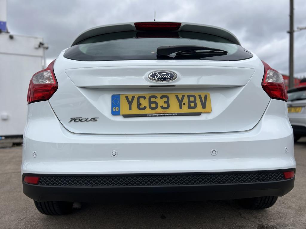 FORD FOCUS 1.6 Zetec 2013