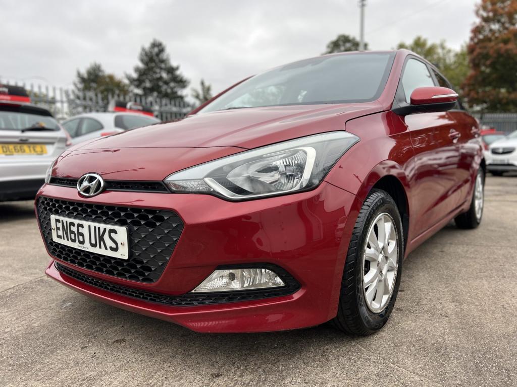 HYUNDAI I20 1.2 SE 2017