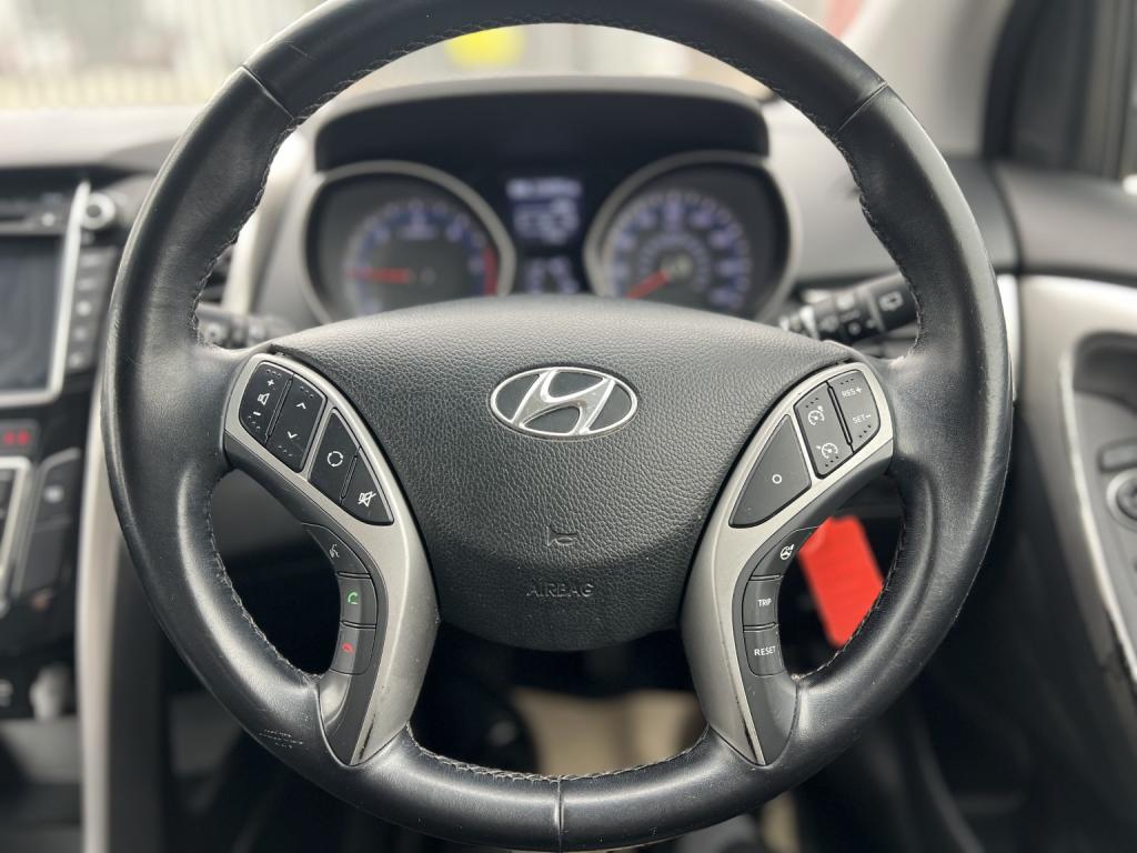HYUNDAI I30 1.6 CRDi Blue Drive SE Nav 2016
