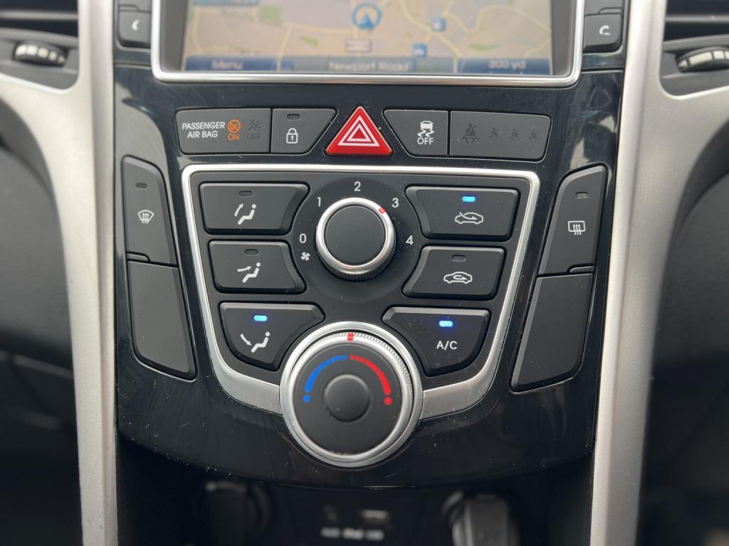 HYUNDAI I30 1.6 CRDi Blue Drive SE Nav 2016