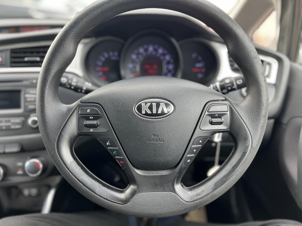 KIA CEED 1.6 CRDi 1 2016