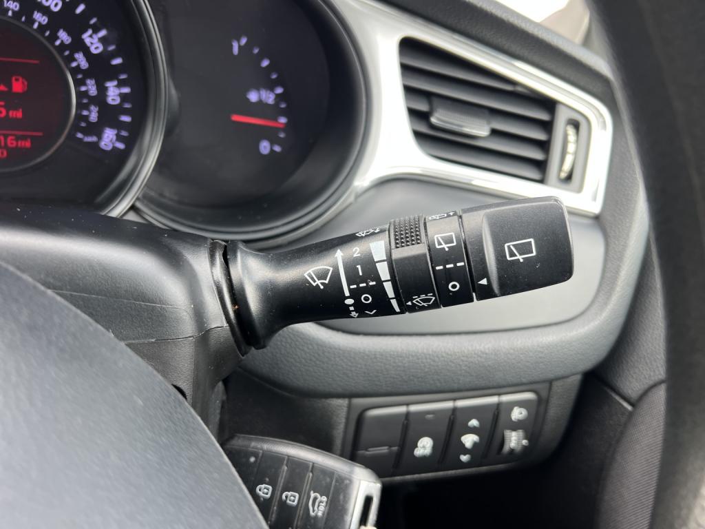 KIA CEED 1.6 CRDi 1 2016