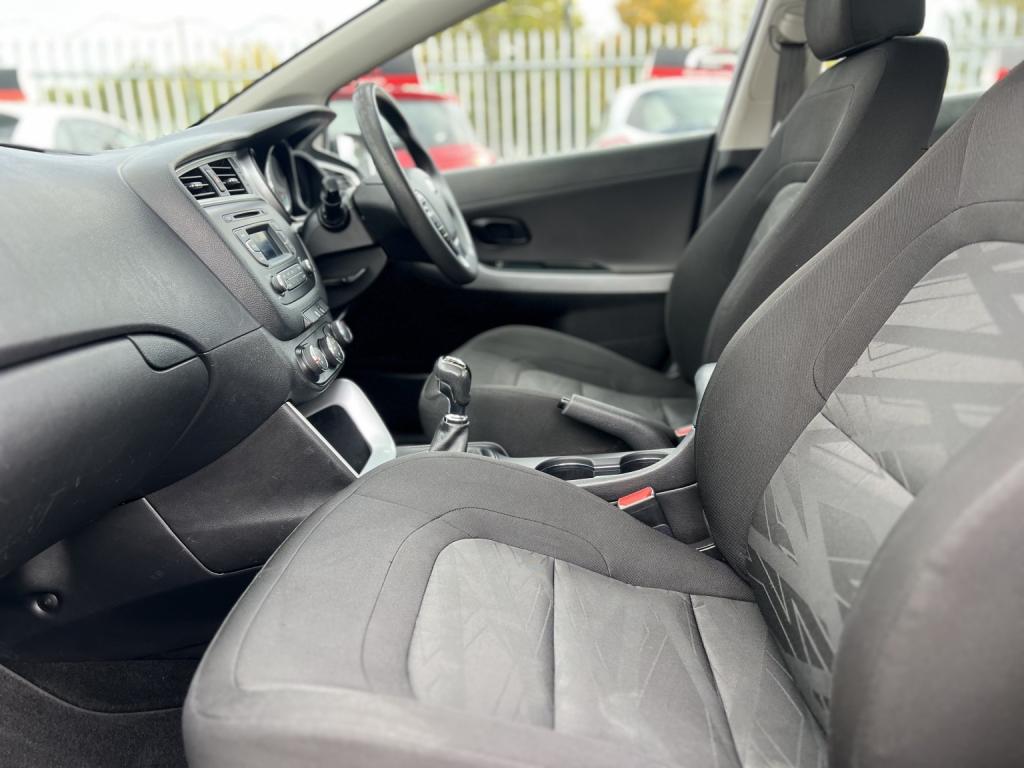 KIA CEED 1.6 CRDi 1 2016