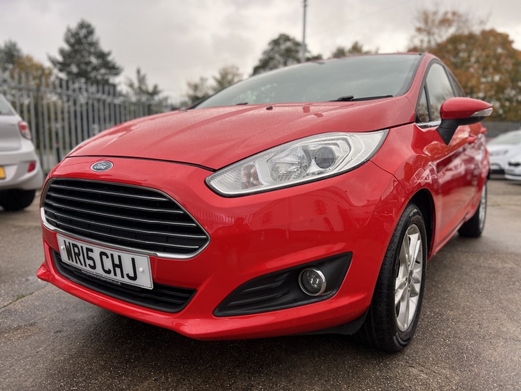FORD FIESTA 1.3 Zetec 2015