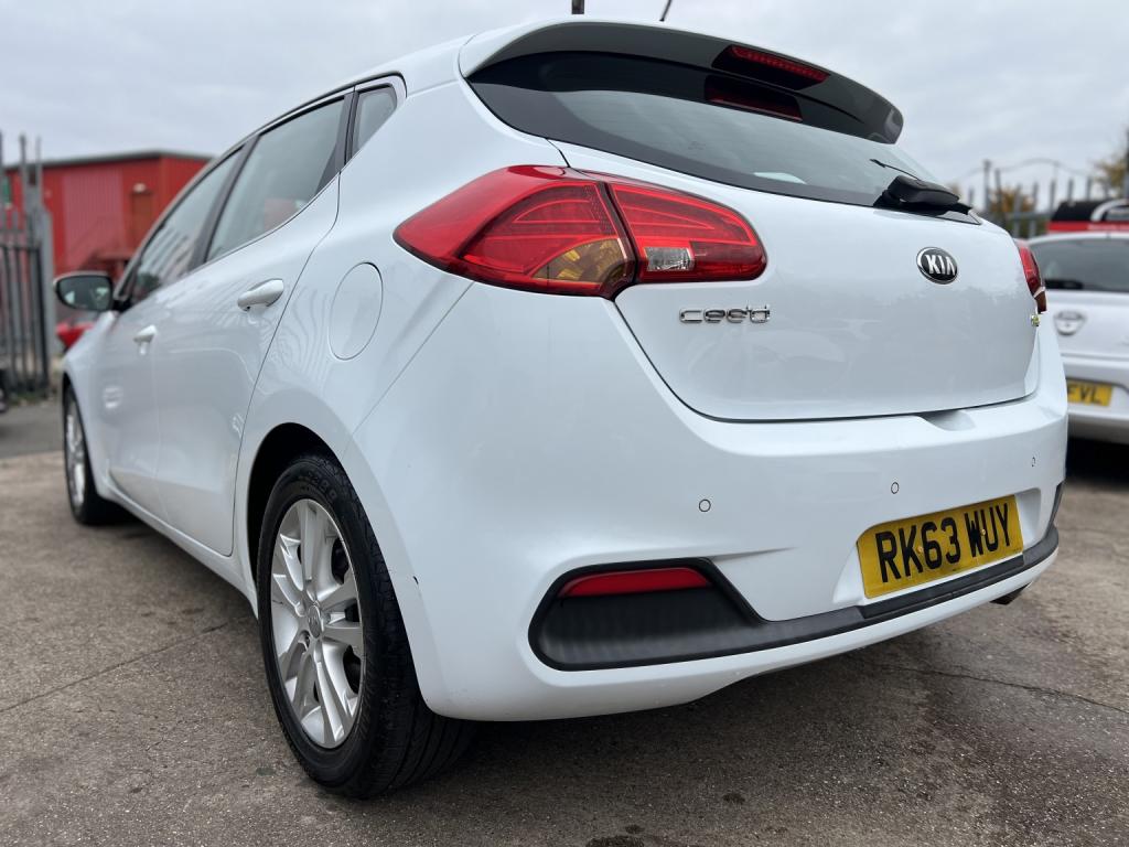 KIA CEED 1.6 GDi EcoDynamics 2 2013