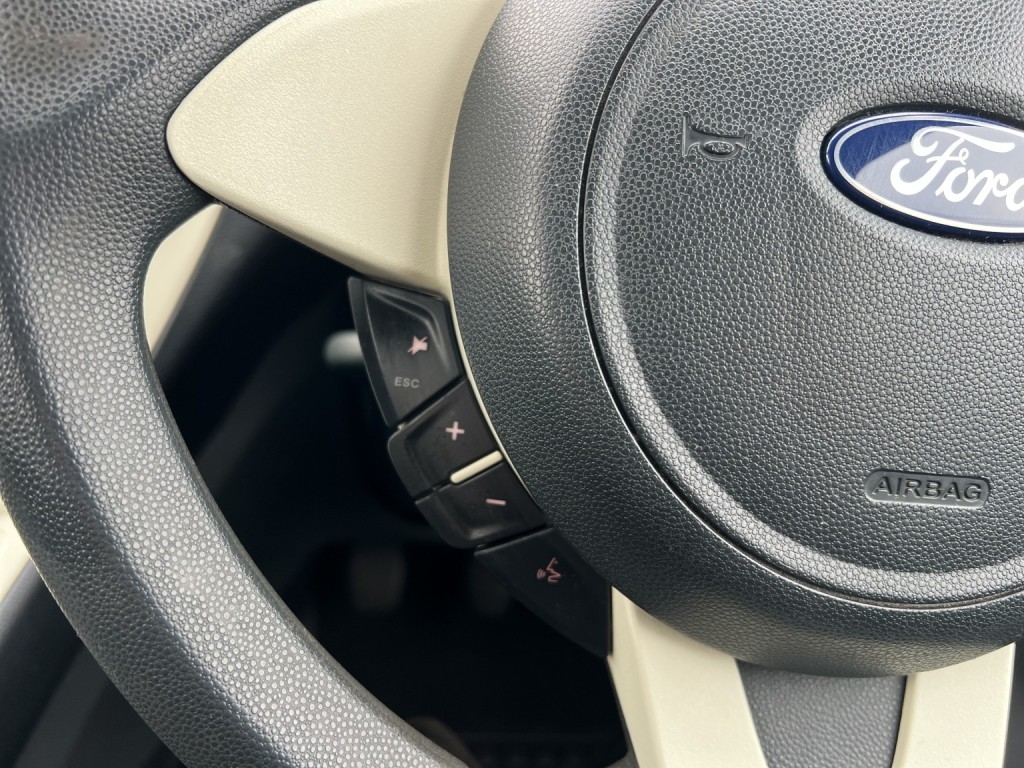 FORD KA 1.2 Studio 2014