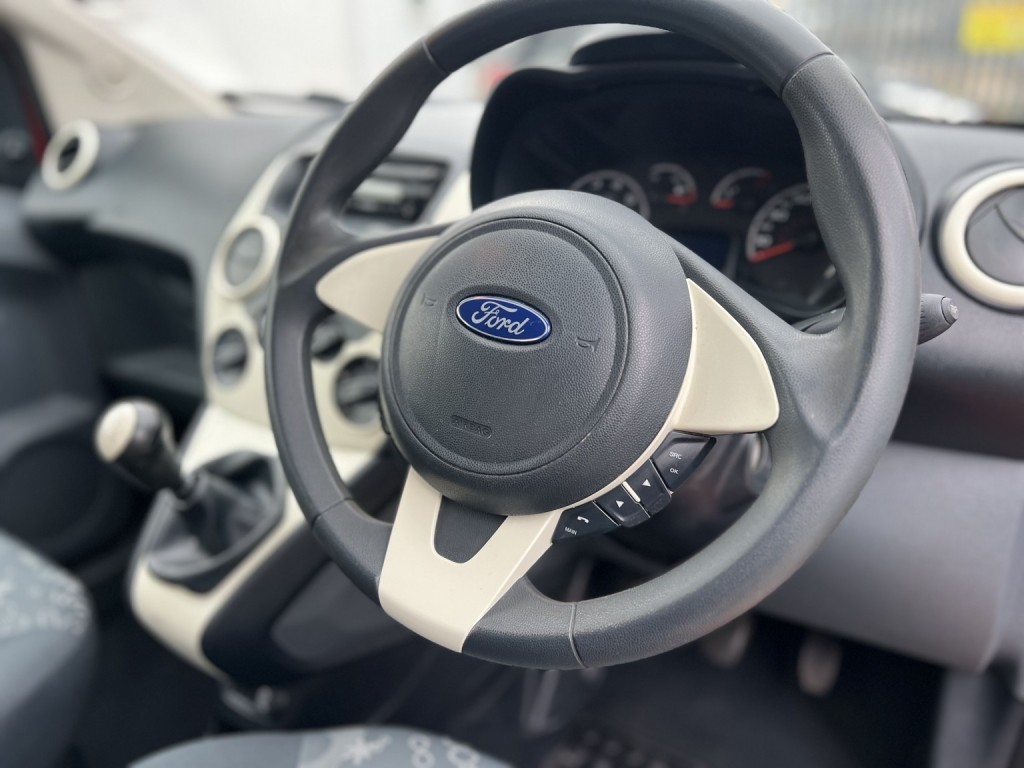 FORD KA 1.2 Studio 2014