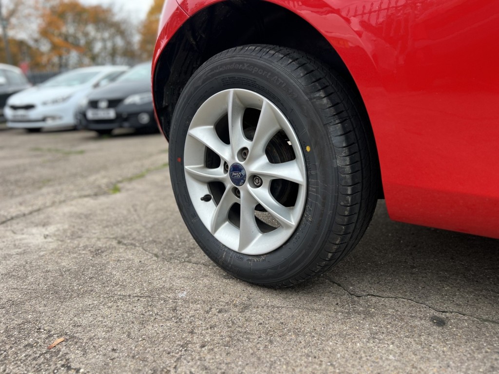 FORD KA 1.2 Studio 2014