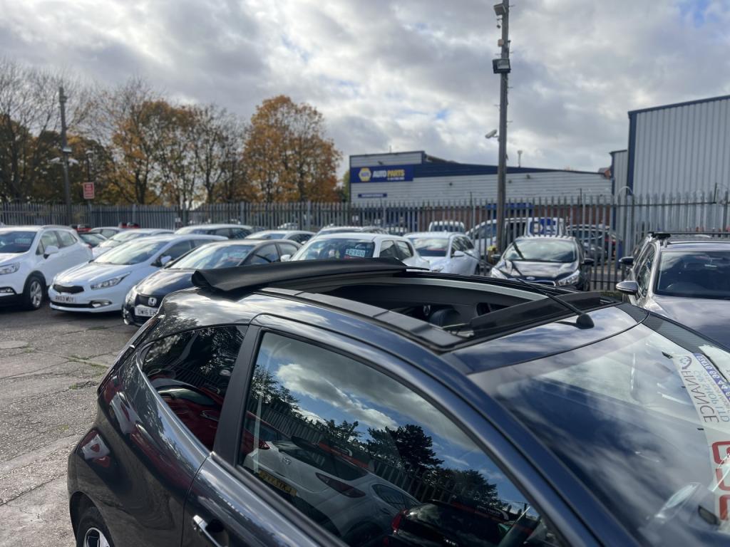 TOYOTA AYGO 1.0 VVT-i x-clusiv 2 2016