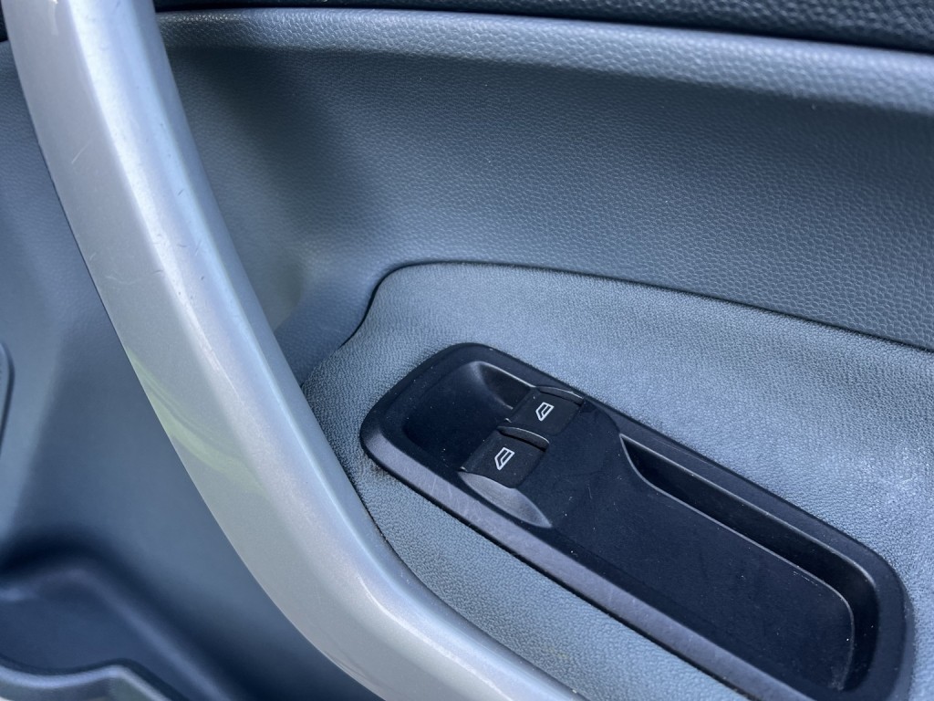 FORD FIESTA 1.4 Zetec 2010