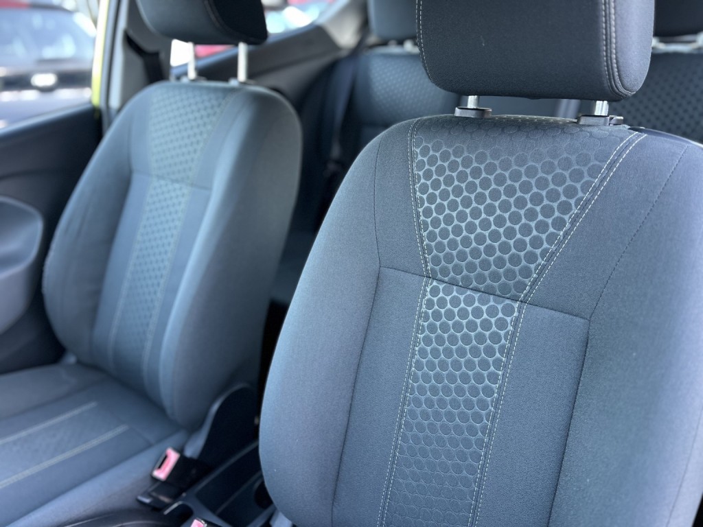 FORD FIESTA 1.4 Zetec 2010