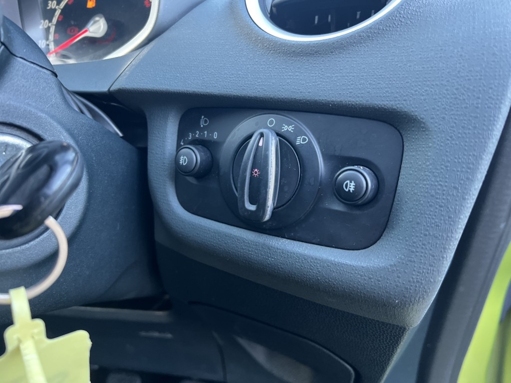 FORD FIESTA 1.4 Zetec 2010