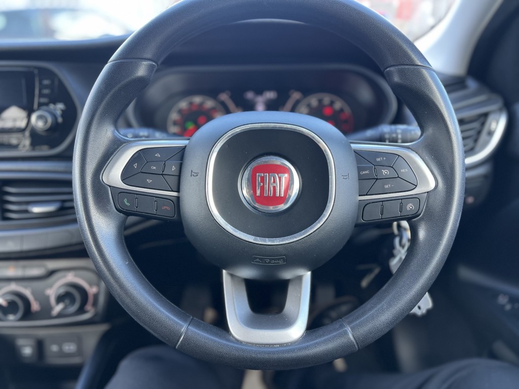 FIAT TIPO 1.4 1.4 95hp Easy 2018