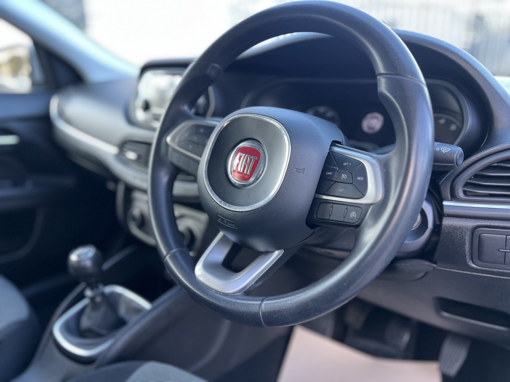 FIAT TIPO 1.4 1.4 95hp Easy 2018