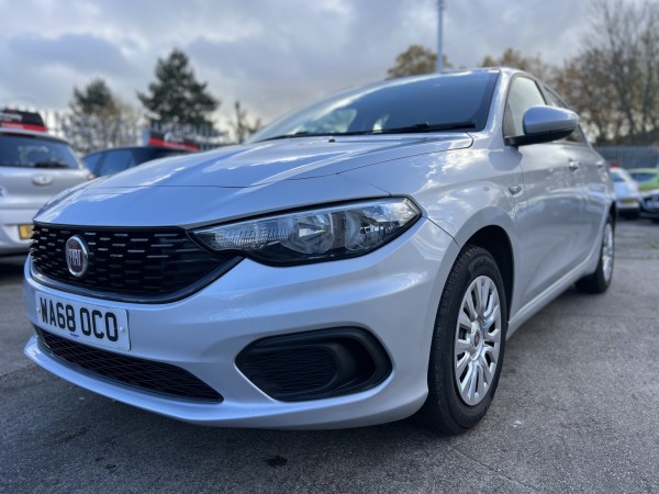 View FIAT TIPO 1.4 1.4 95hp Easy