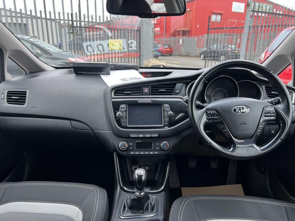 KIA CEED 1.6 CRDi 3 2015
