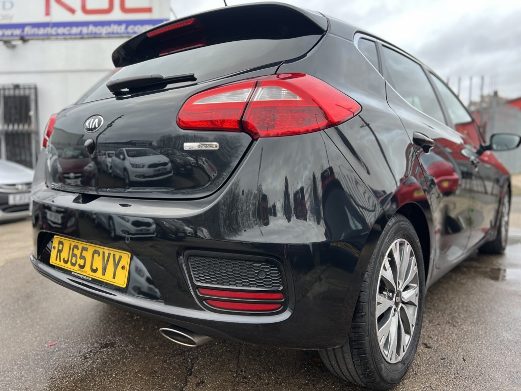 KIA CEED 1.6 CRDi 3 2015