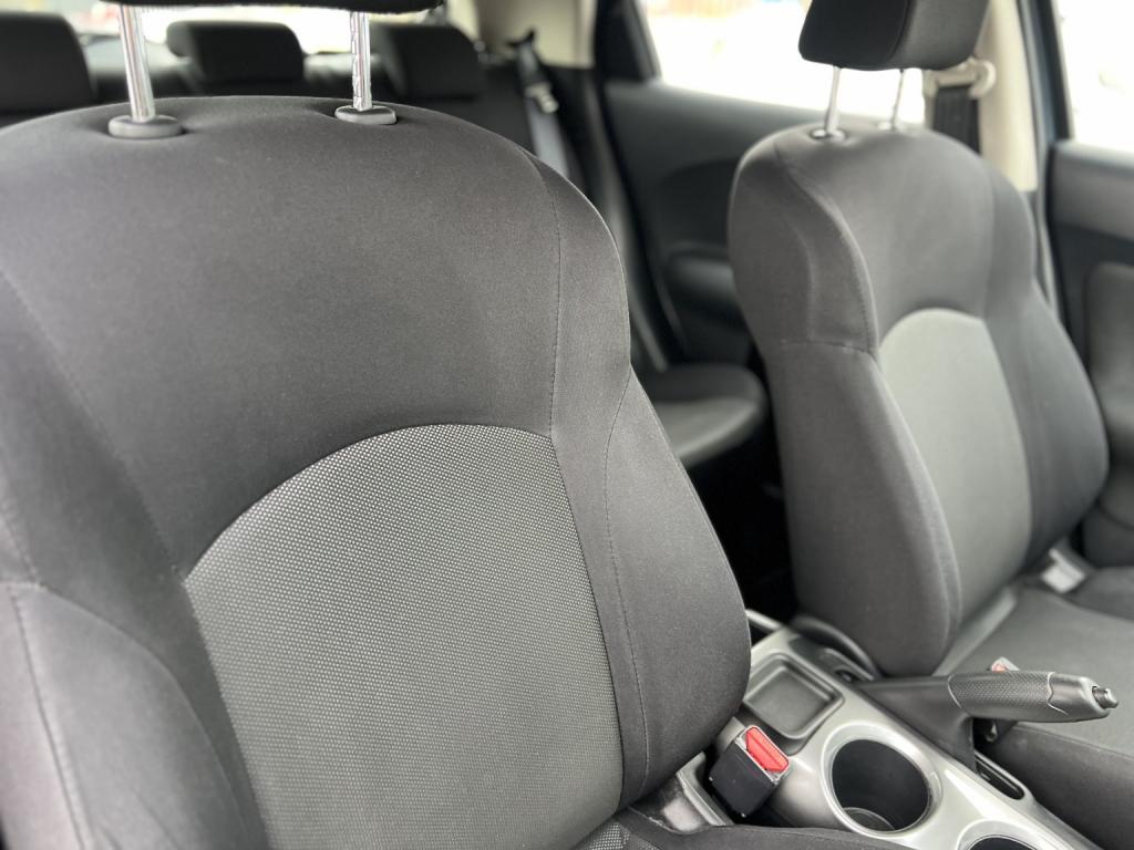 NISSAN JUKE 1.6 Visia 2013