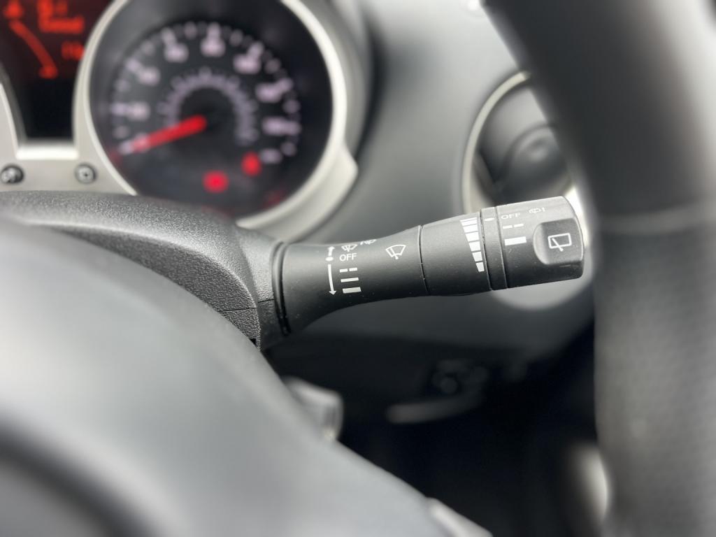 NISSAN JUKE 1.6 Visia 2013