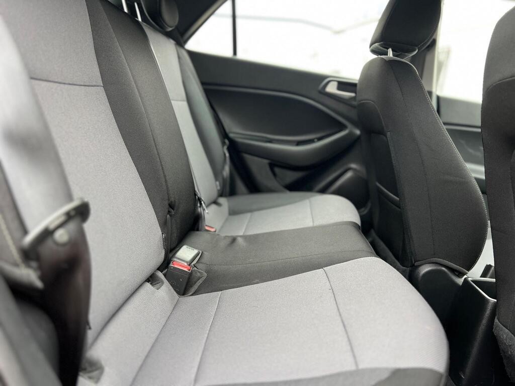 HYUNDAI I20 1.2 SE 2017
