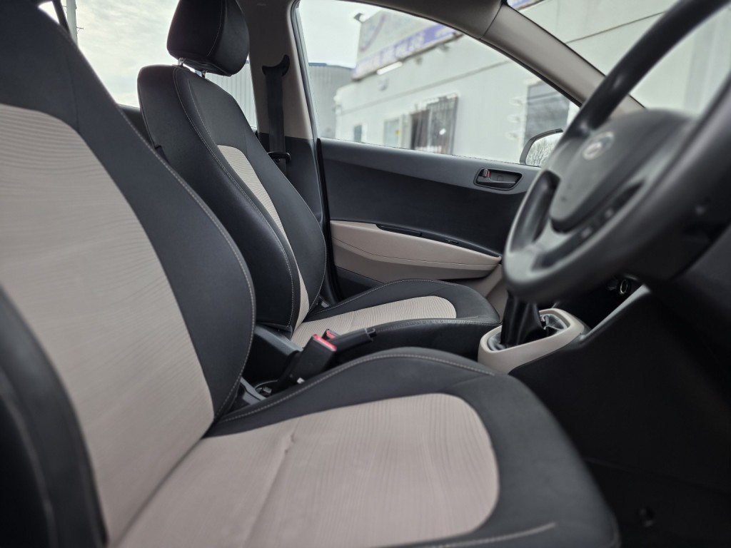 HYUNDAI I10 1.0 S 2015