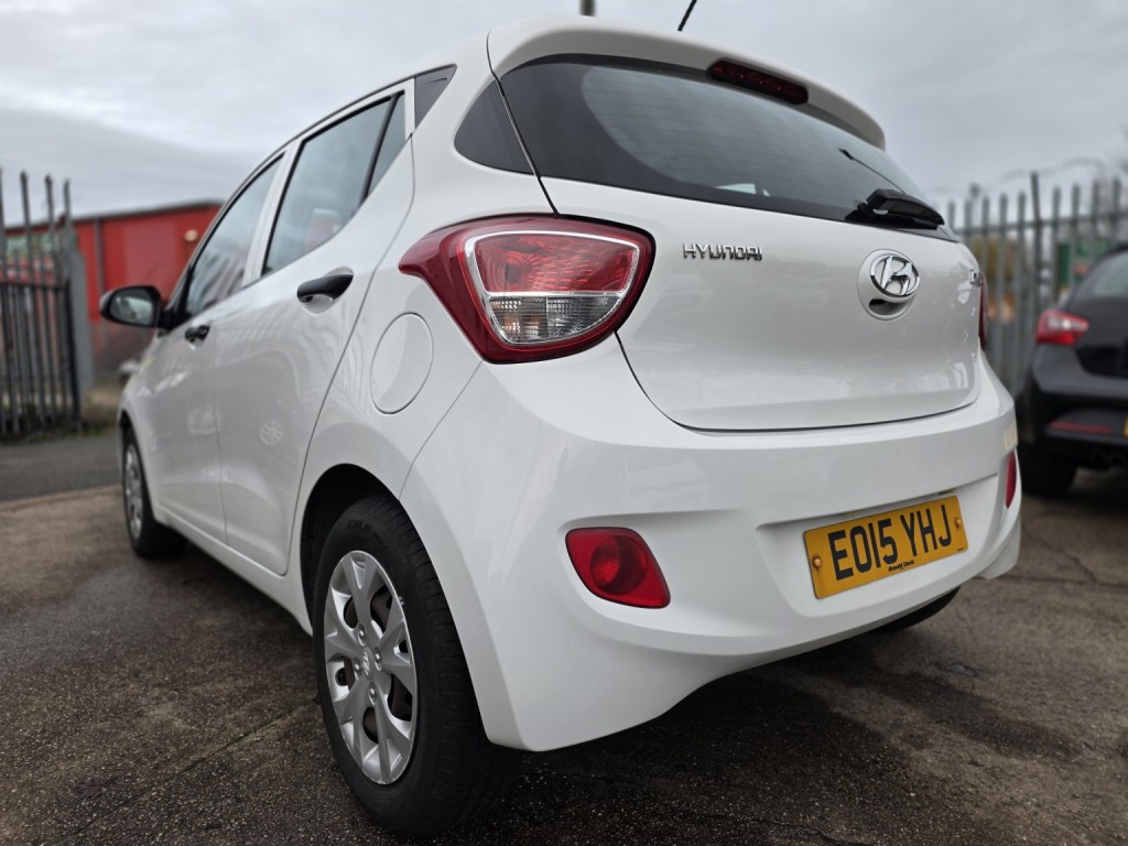 HYUNDAI I10 1.0 S 2015