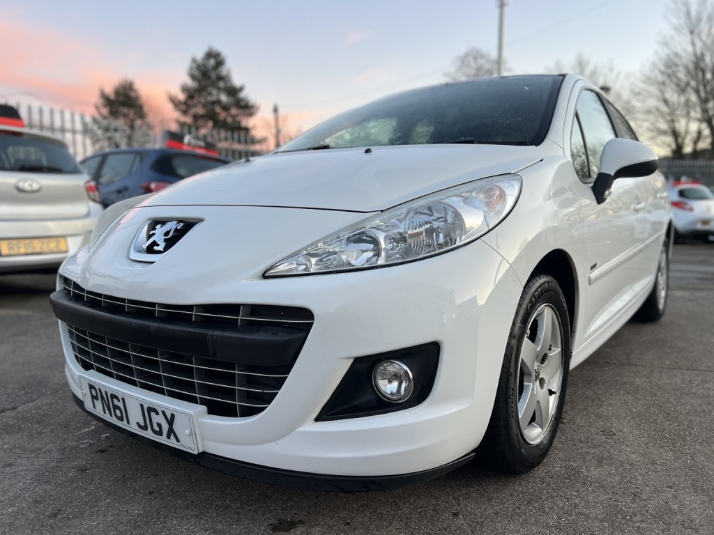 PEUGEOT 207 1.4 Sportium 2011