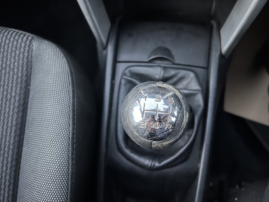 PEUGEOT 207 1.4 Sportium 2011