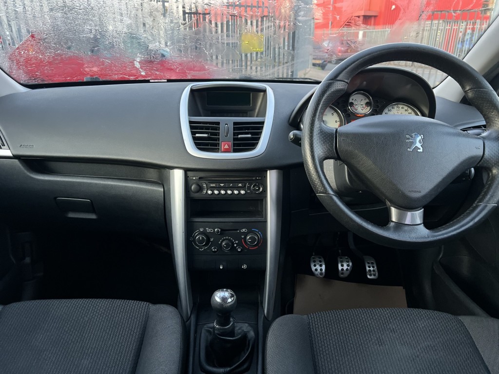 PEUGEOT 207 1.4 Sportium 2011