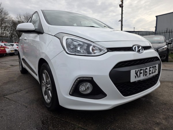 View HYUNDAI I10 1.2 I10 PREM 1.2 (BLUE INT) +CC+SS