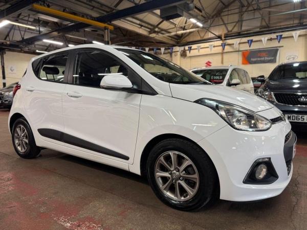 View HYUNDAI I10 1.2 I10 PREM 1.2 (BLUE INT) +CC+SS