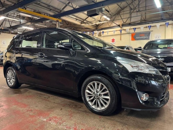 View TOYOTA VERSO 1.6 V-Matic Icon