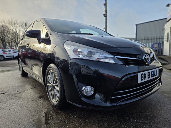 View TOYOTA VERSO 1.6 V-Matic Icon