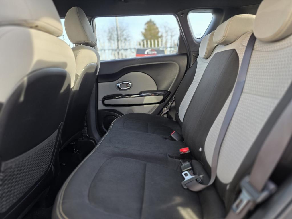 KIA SOUL 1.6 CRDi Connect Plus 2014