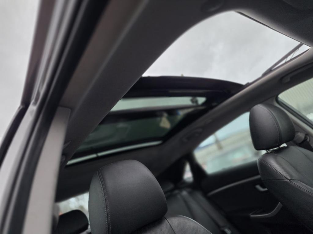 HYUNDAI I30 1.6 CRDi Premium 2014