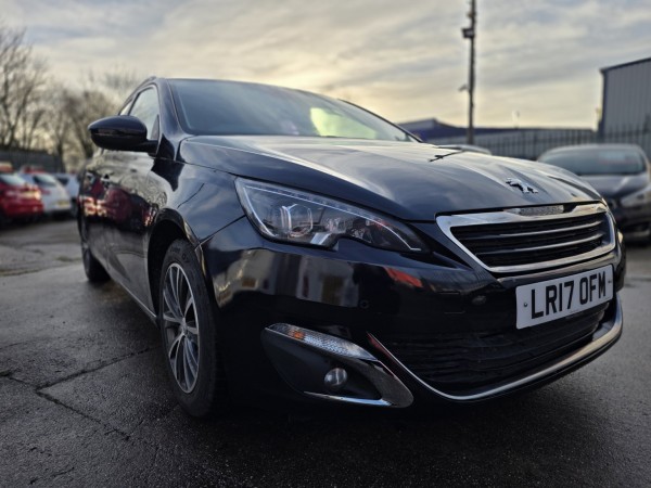 View PEUGEOT 308 SW 1.6 BlueHDi Allure