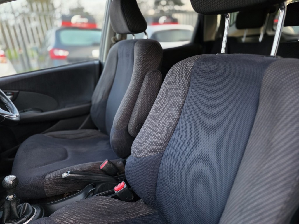 HONDA JAZZ 1.4 i-VTEC EX 2013