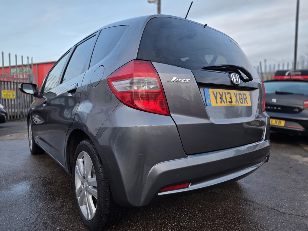 HONDA JAZZ 1.4 i-VTEC EX 2013
