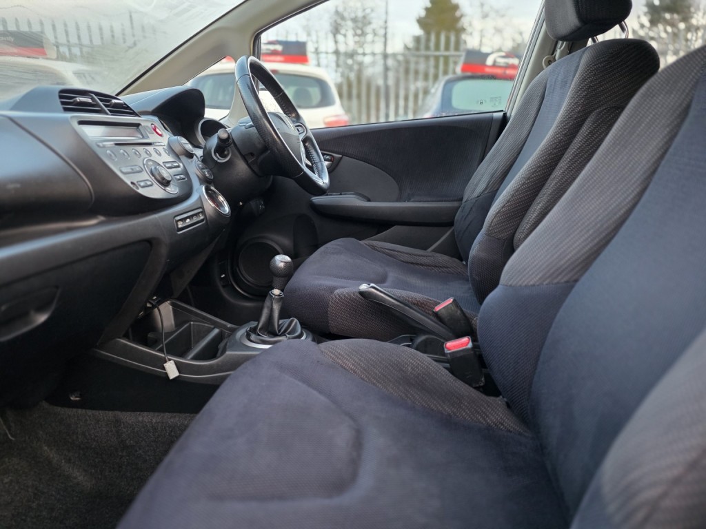 HONDA JAZZ 1.4 i-VTEC EX 2013