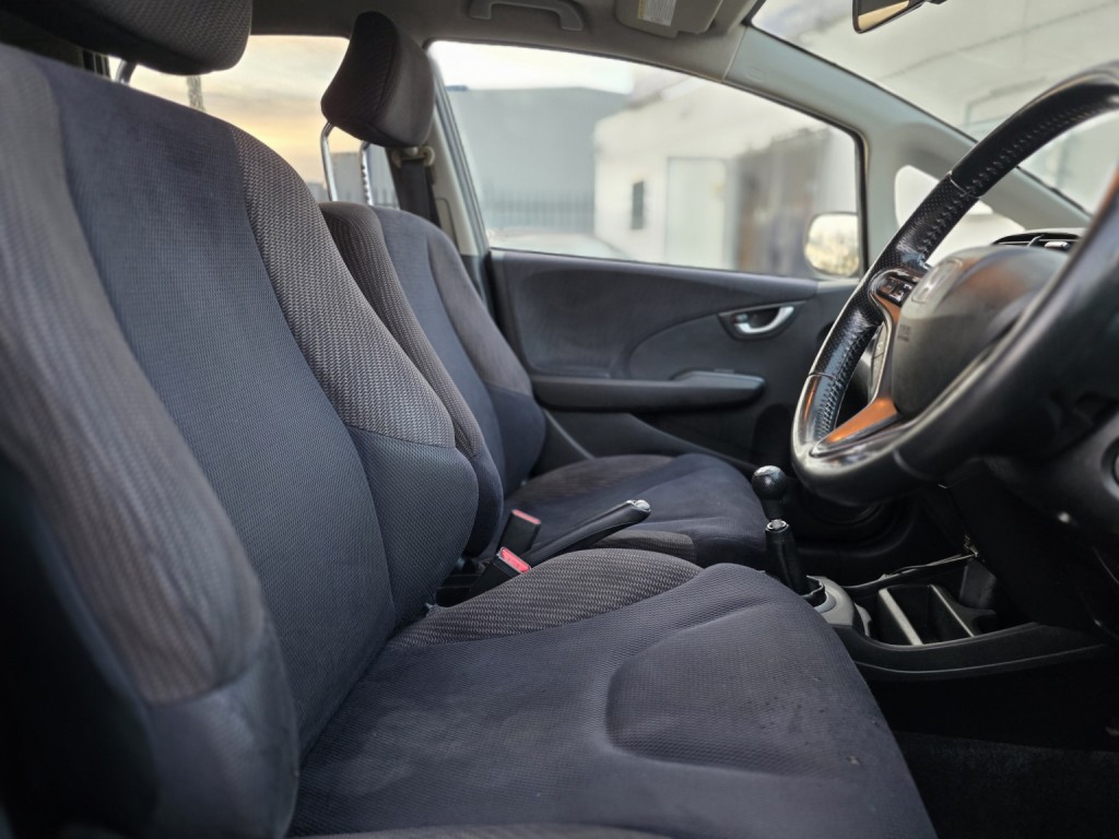 HONDA JAZZ 1.4 i-VTEC EX 2013