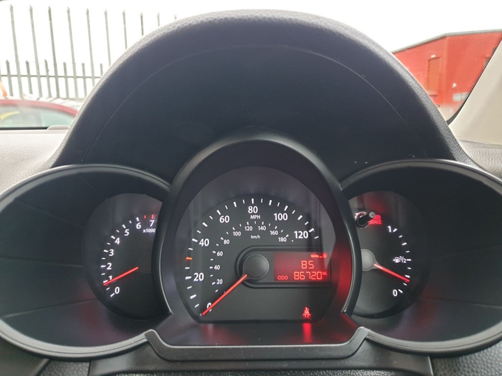 KIA PICANTO 1 AIR 2011
